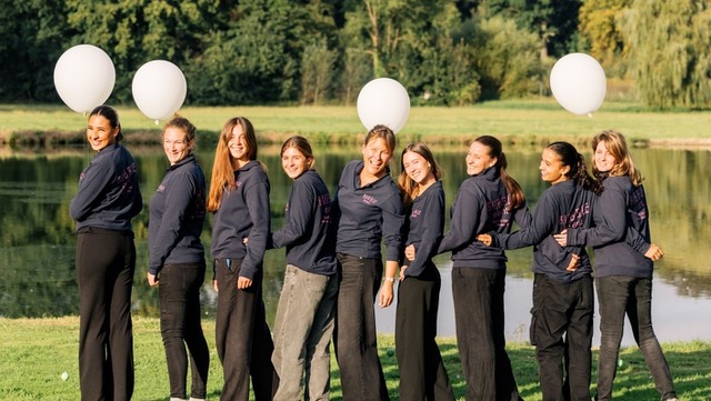 une equipe sur mesure